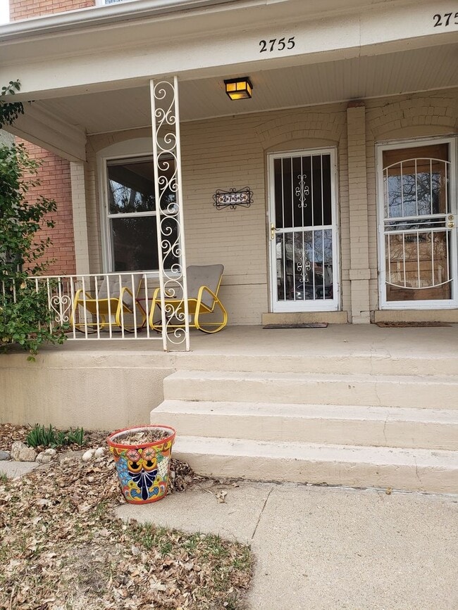 Building Photo - 2755 Lafayette St