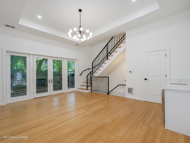 Foto del edificio - 842 N Wolcott Ave