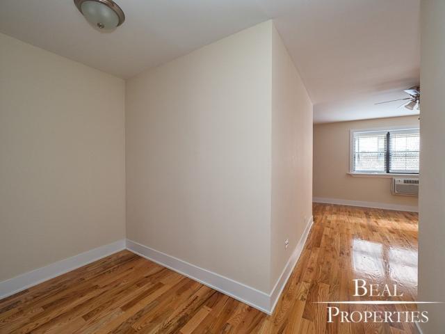 Foto principal - 0 bedroom in CHICAGO IL 60657