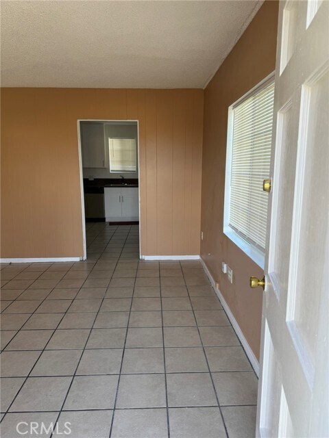 Foto del edificio - 44527 Date Ave