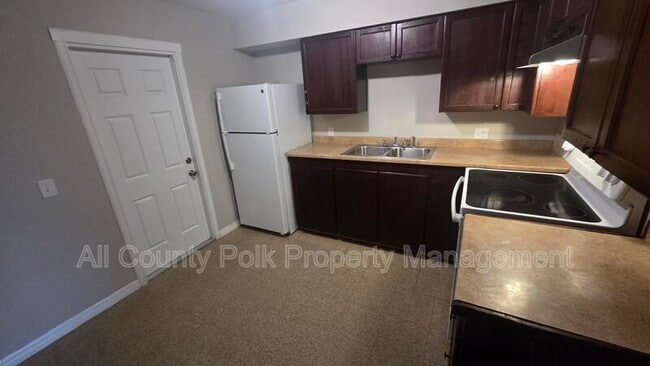 Foto del edificio - 1524 Moonlite Dr