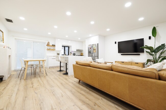 Foto del edificio - 2494 NW 98th Ln