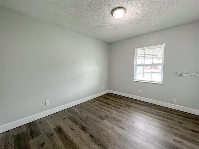 Building Photo - 3008 St Paul Dr