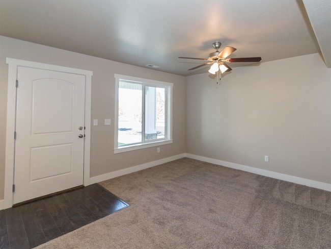 Building Photo - 2497 N 180th E