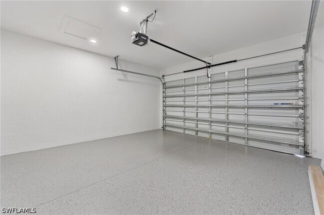 Foto del edificio - 2903 37th St W