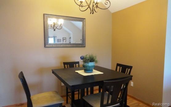 Foto del edificio - 15755 Parkway Ln