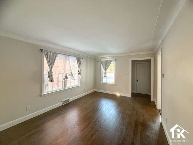 Foto del edificio - 13581 Penrod St