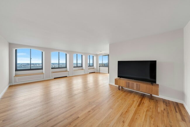 Photo - 300 Winston Dr Apartment