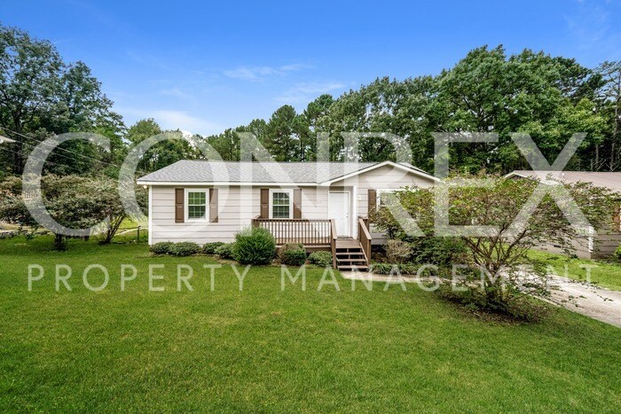 Primary Photo - The Shutter Home -- One Month of Free Rent!