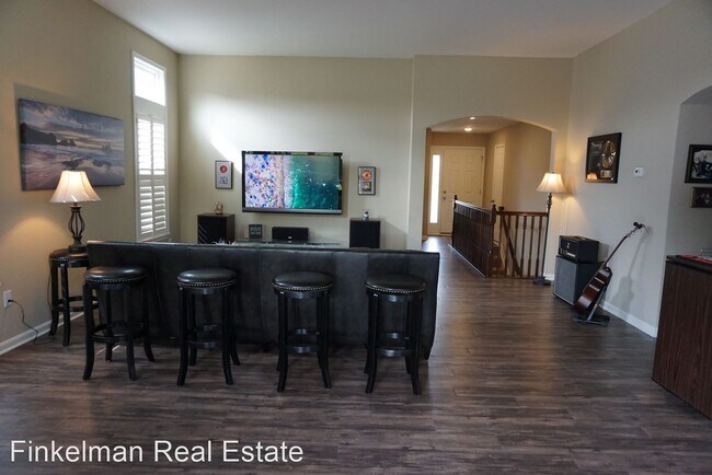 Building Photo - 3 br, 2 bath House - 1568 Bear Lake Drive