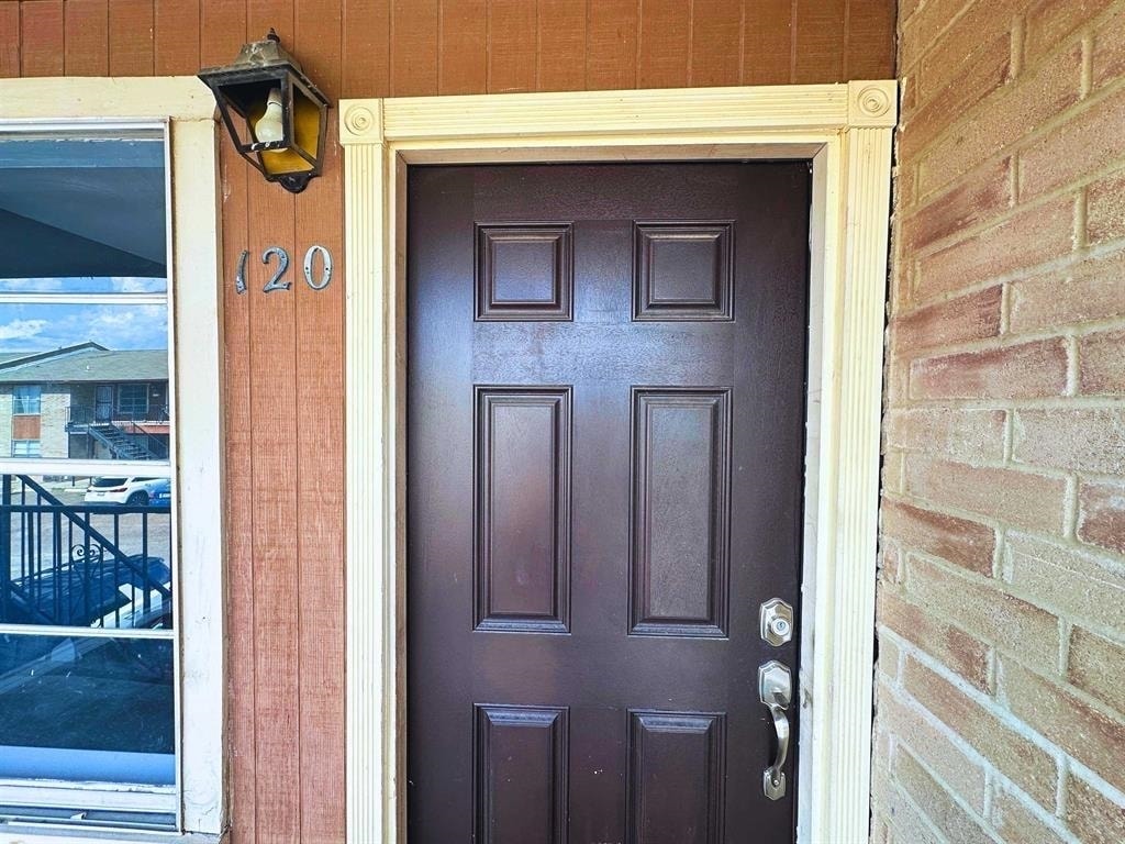 Primary Photo - 4902 Marcella Ave