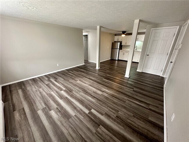 Foto del edificio - 660 S Shore Ct