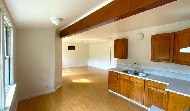 Foto del edificio - 13542 Wyandotte St
