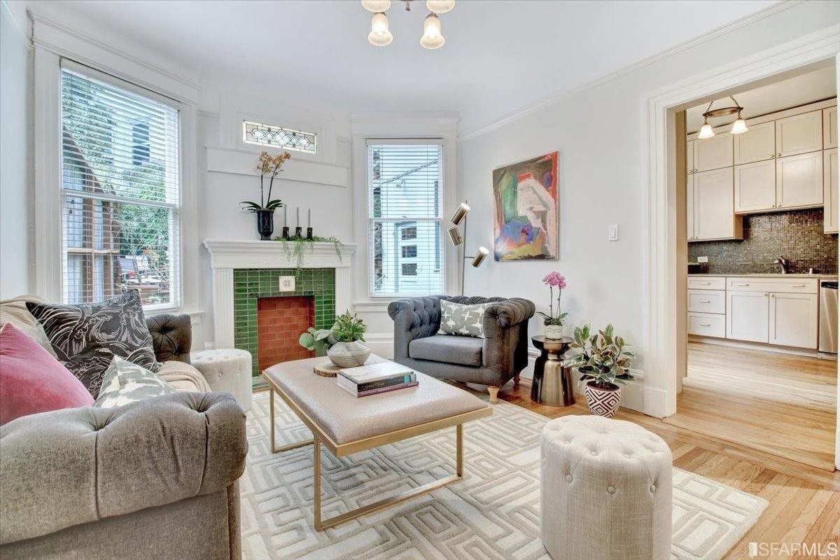 Primary Photo - 2952 Steiner St