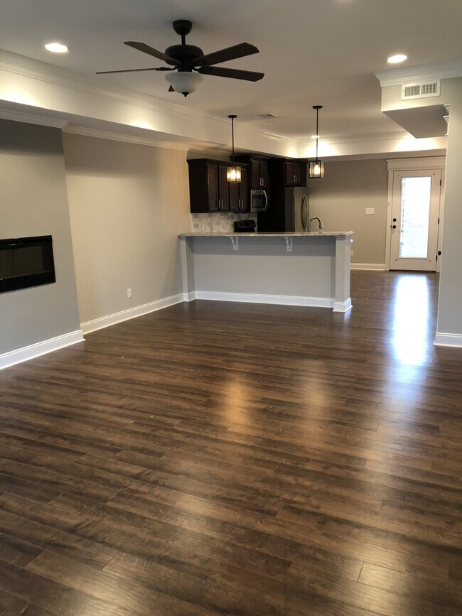 Foto del edificio - 159 Mallard Ln