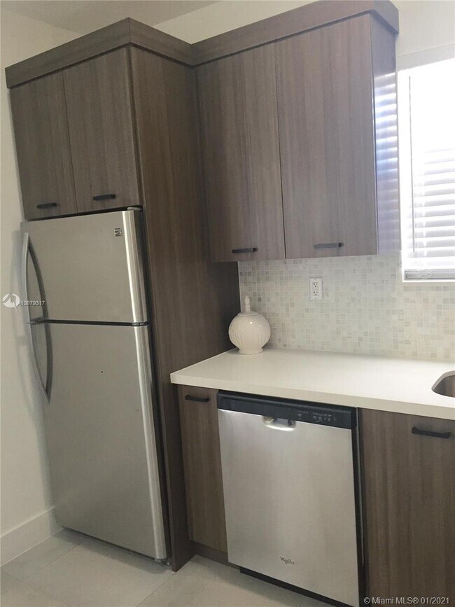 Foto del edificio - 1530 West Ave