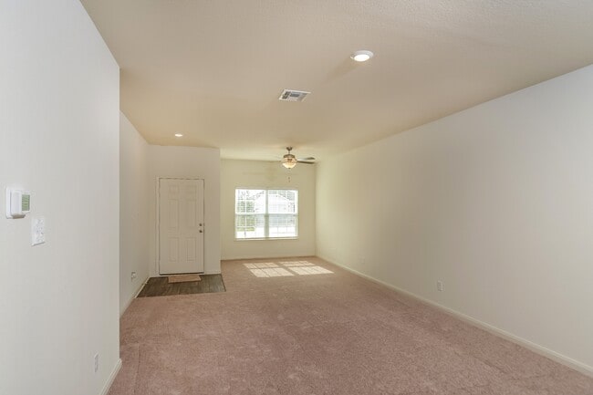Building Photo - 12029 Claudette St