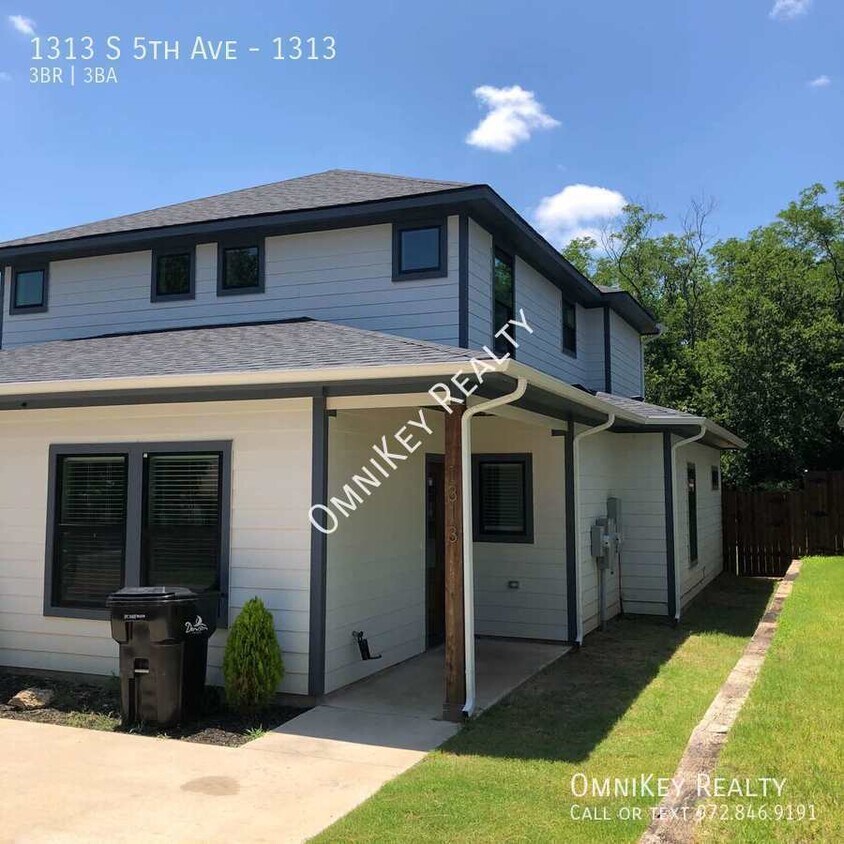 Foto principal - 1313 S 5th Ave