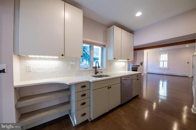 Foto del edificio - 35 Delaware Ave