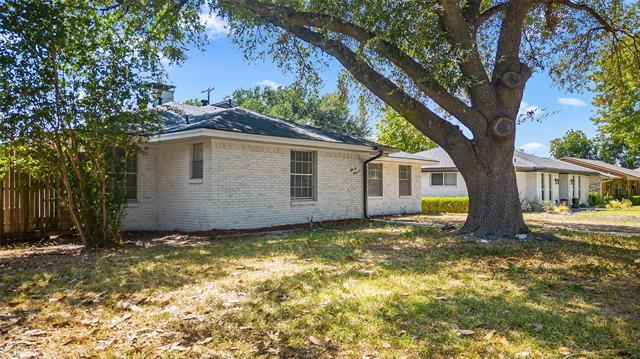 Primary Photo - 5636 Everglade Rd
