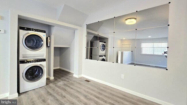 Foto del edificio - 1517 Gregg St