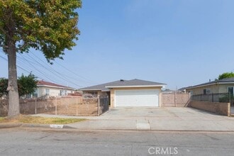 Building Photo - 3711 W 110th St