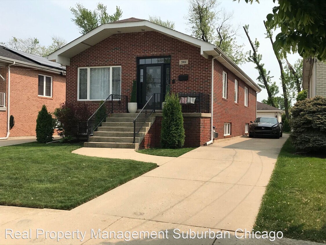 4 br, 3 bath House 5901 Burr Oak Avenue House Rental in Berkeley