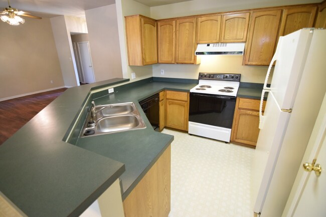 Foto del edificio - 4802 Box Canyon Dr