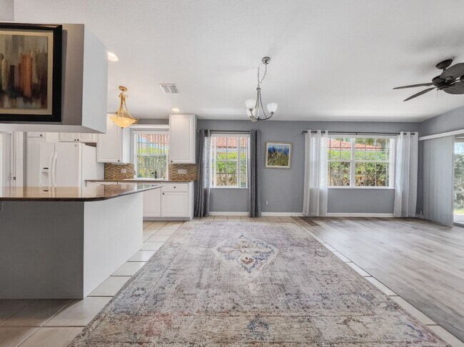 Foto del edificio - Beautifully maintained 2-bedroom, 2-bath in Island Walk