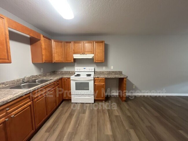 Foto del edificio - 3650 NE 41st St