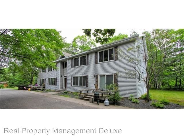 Building Photo - 24852 Hazelwood Dr