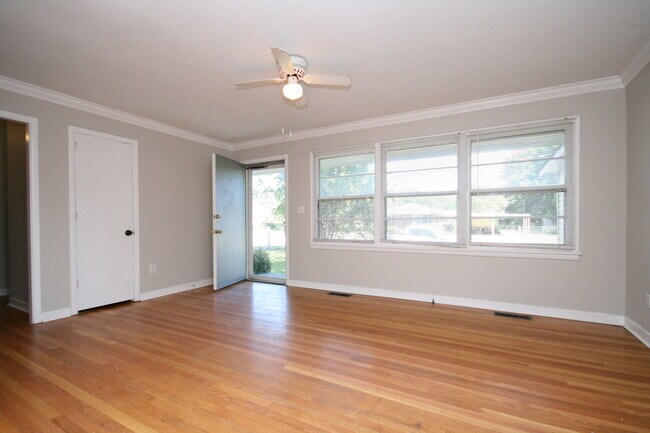 Foto del edificio - 403 Arthur St NW