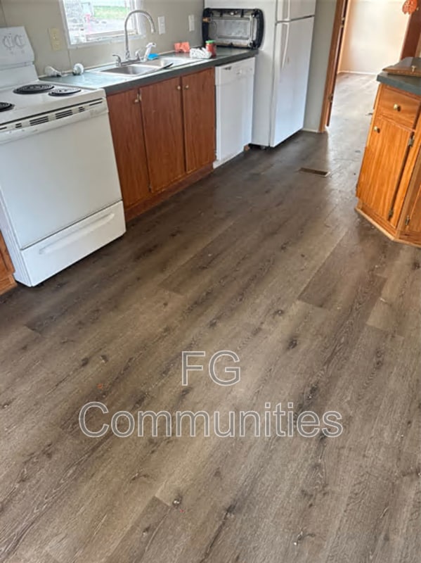 Foto del edificio - 3160 Dunn St