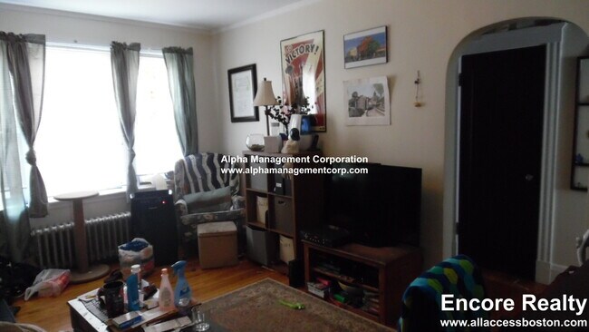 Foto del edificio - 349 Pleasant St