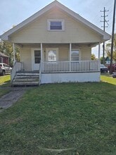 Building Photo - 3400 Fulton St