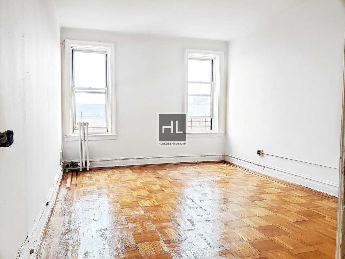 Primary Photo - 9 AVENUE
