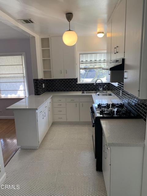 Foto del edificio - 1115 Neola St