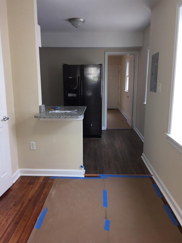 Foto principal - 28 E Franklin St