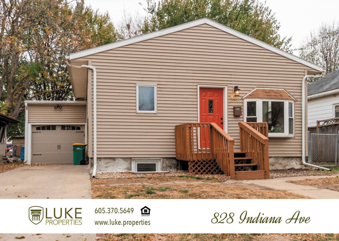 Foto principal - 828 N Indiana Ave