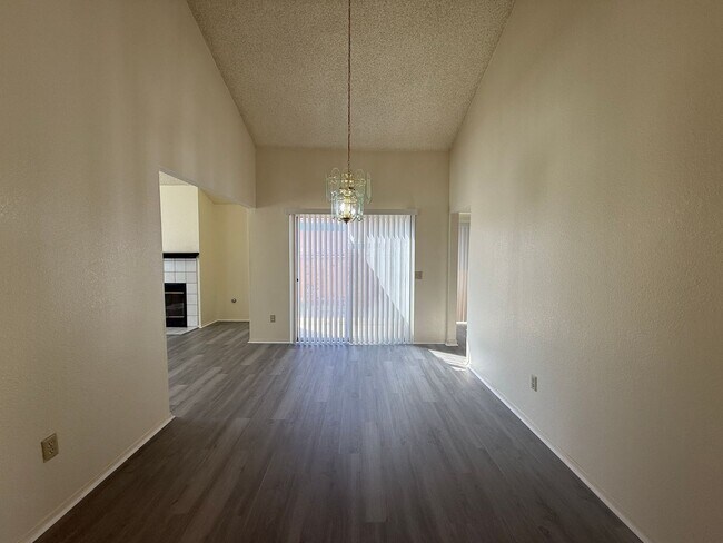 Building Photo - Available Now! Lancaster 4 Bed + 3 Bath