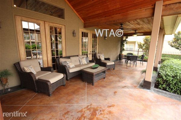 Fotografía del edificio - 8200 Micron Dr