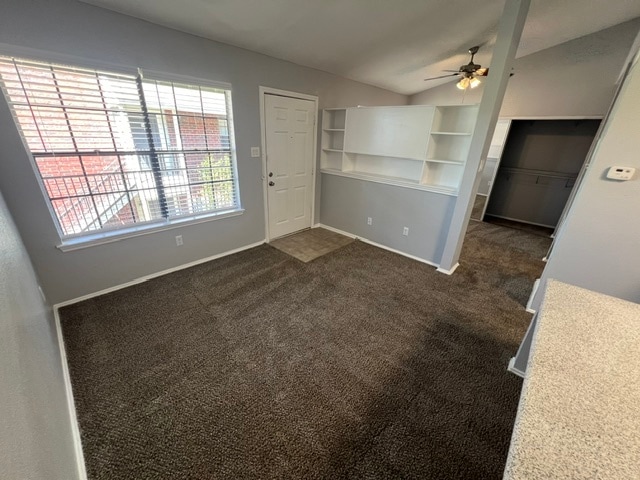 Foto del edificio - Raintree Apartments