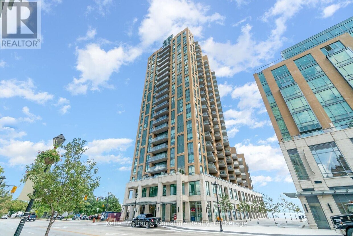 Photo principale - 2060-2060 Lakeshore Rd.