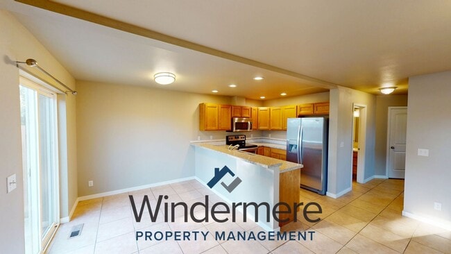 Building Photo - Whit226