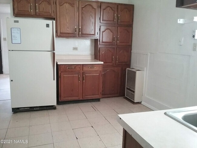 Foto del edificio - 113 S Kingman St