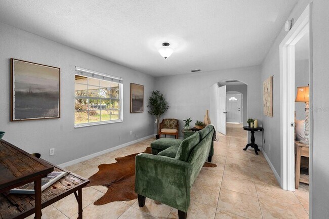 Foto del edificio - 2730 W Highland St