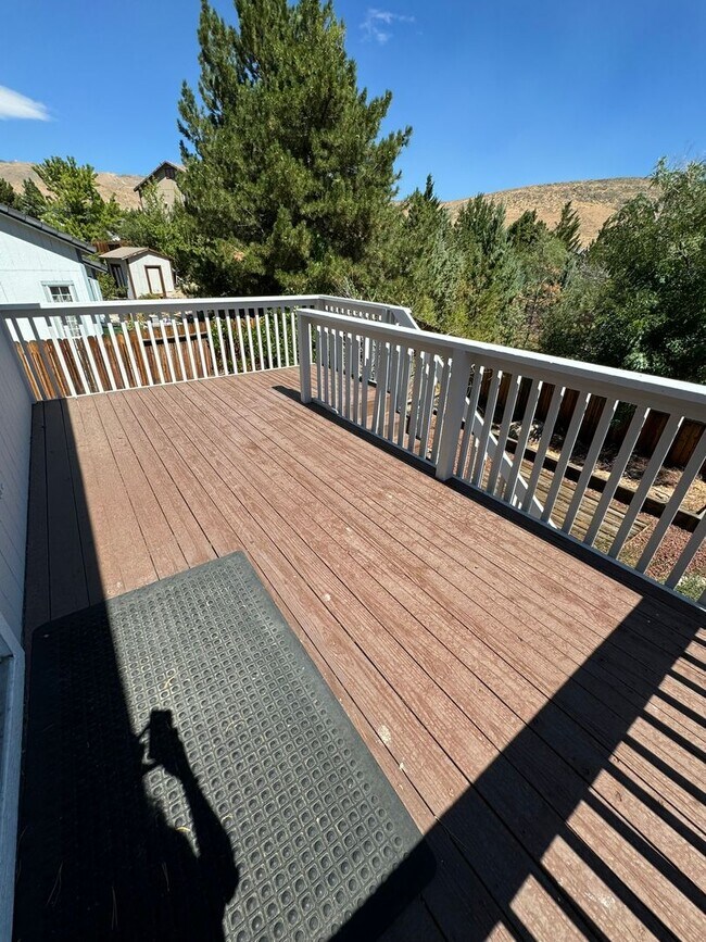 Foto del edificio - 5435 Twin Creeks Dr