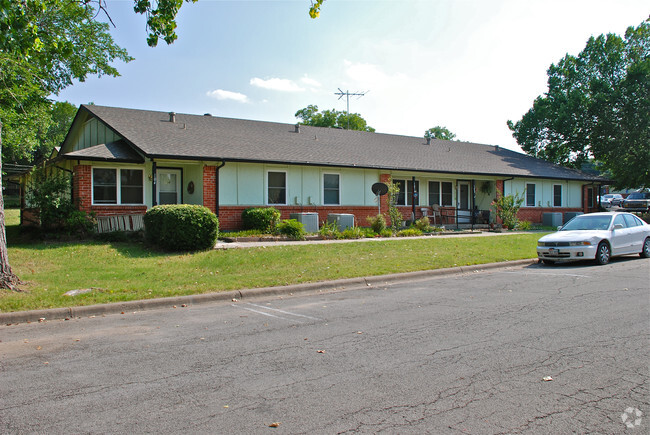 Foto del edificio - Azle Village Apartments