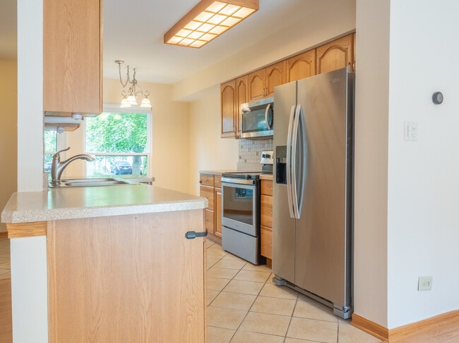Building Photo - 1881 Appaloosa Dr