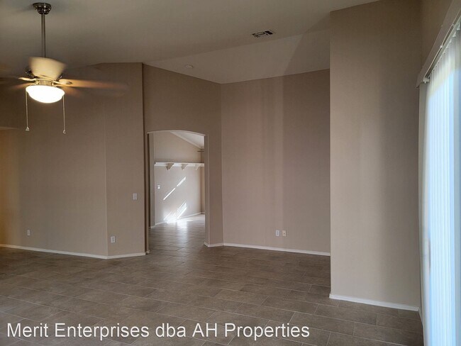 Building Photo - 3 br, 2 bath House - 14115 W FIELDINGS FERRY
